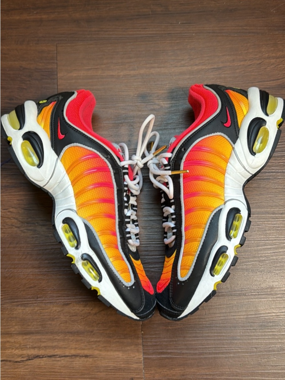 Nike Air Max Tailwind IV sneakers